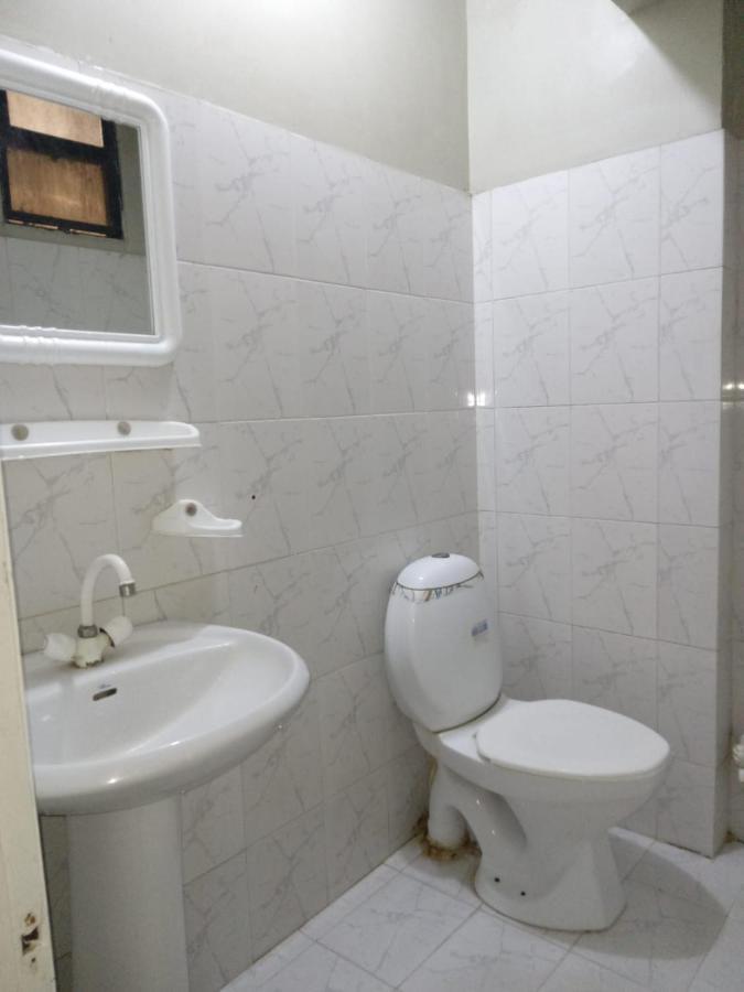 New Hotel Chilton Karachi Buitenkant foto